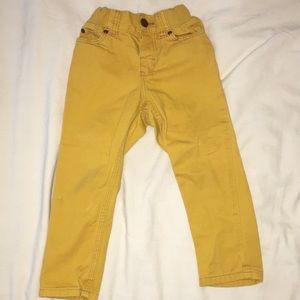 Yellow pants